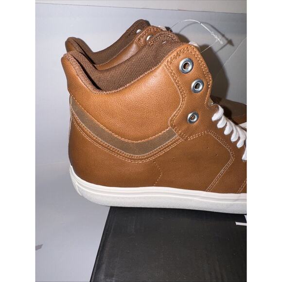 London Fog LFM-Blake Cognac Size 9 NIB W/Memory Foam main image 4
